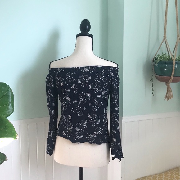 Ganji LA off the shoulder Navy shirt  Made in USA - Picture 2 of 6